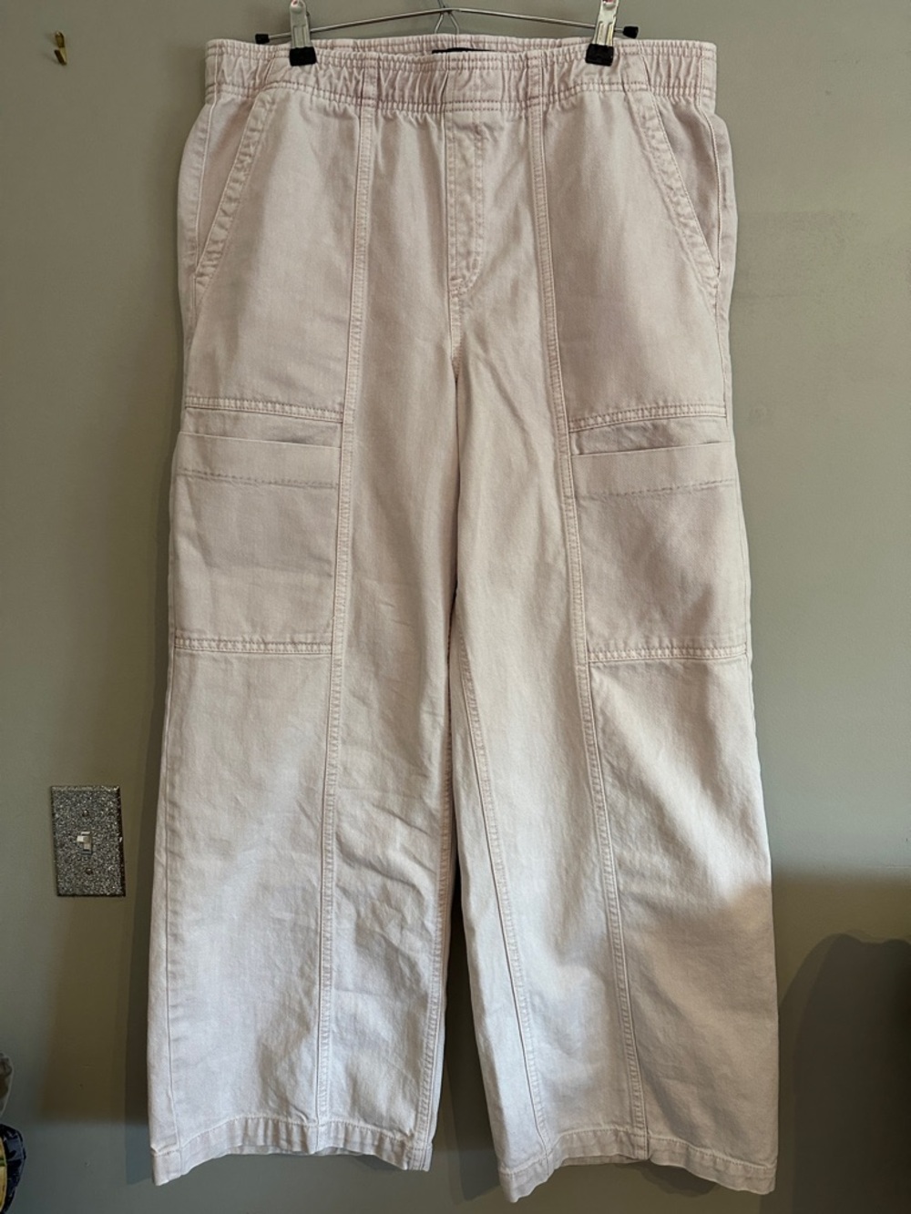 GAP Wide Leg Pants in Light Pink